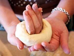 bagels_shaping